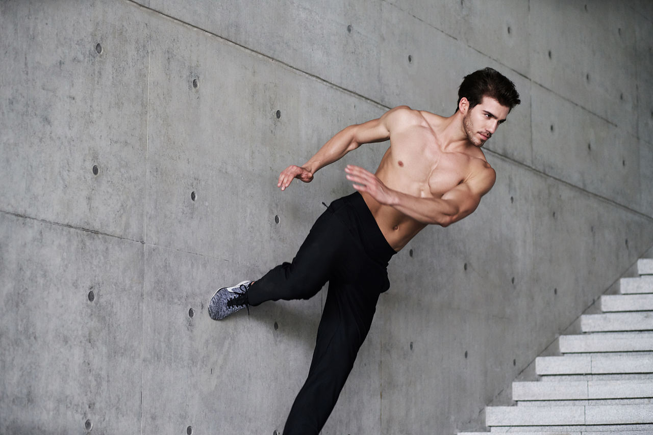 成都運(yùn)動(dòng)品牌折扣店裝修該怎么設(shè)計(jì)？